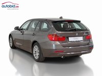 Вид сзади слева