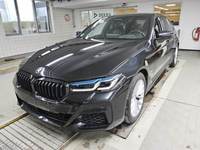 Pogled od napred levo