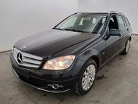 Pogled od napred levo