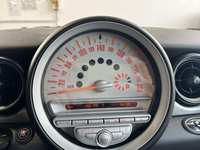 Pogled kombi instrument