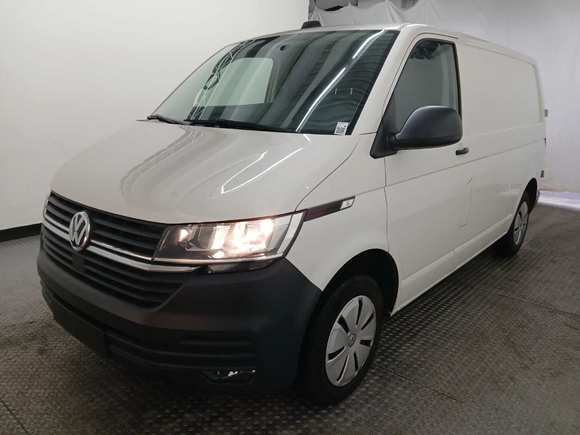 Вид спереди слева