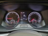 Вид на приборную панель