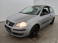 Pogled od napred levo