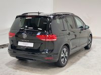 Aanzicht achter rechts