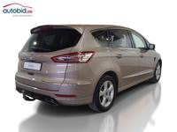 Náhľad zozadu sprava