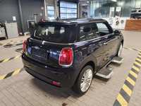 Widok z tyłu po stronie prawej