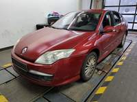 Widok z przodu po stronie lewej