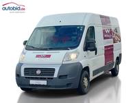 Vue de l’avant gauche