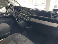 Вид на салон