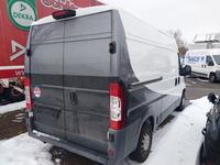 Вид сзади справа