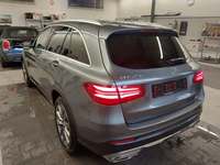 Вид сзади слева