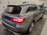 Вид сзади справа