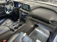 Вид на салон