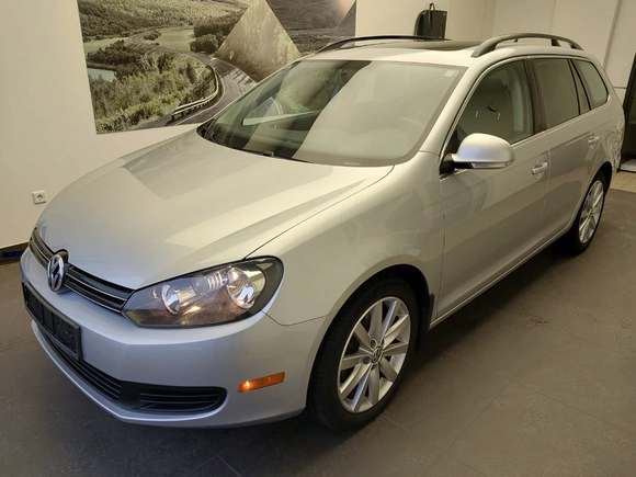 Вид спереди слева