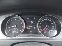 Вид на приборную панель