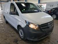 Вид спереди справа