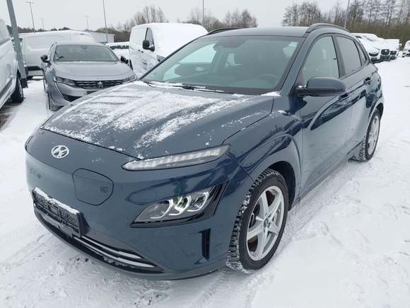 Вид спереди слева