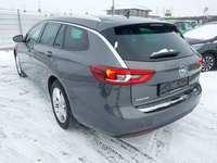 Вид сзади слева