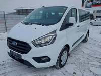 Вид спереди слева