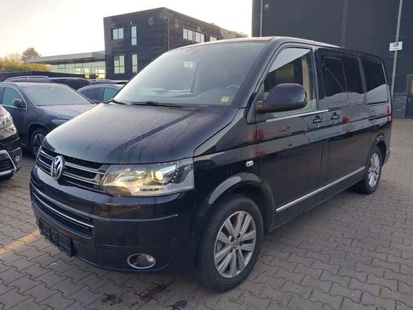 Вид спереди слева