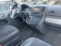 Вид на салон