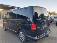 Вид сзади слева