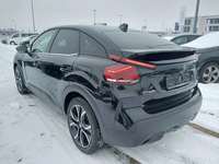 Вид сзади слева