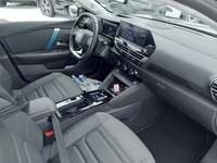 Вид на салон