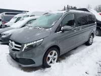 Вид спереди слева