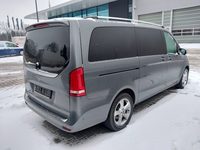 Вид сзади справа