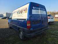 Вид сзади слева