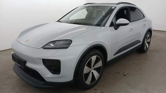 Вид спереди слева