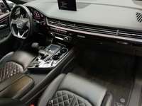 Вид на салон