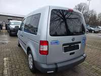 Pogled od pozadi levo