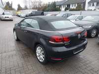 Pogled od pozadi levo