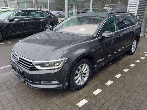 Pogled od napred levo