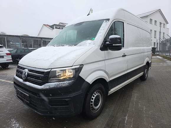 Pogled od napred levo