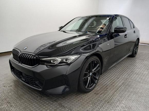 Pogled od napred levo