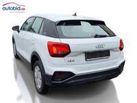 Widok z tyłu po stronie lewej