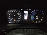 Pogled na kombinovani instrument