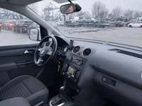 Вид на салон