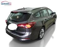 Pogled od pozadi desno