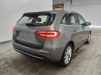 Aanzicht achter rechts