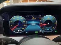 Pohled na přístrojovou desku