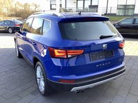 Vaade tagant vasakult