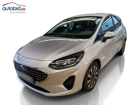 Pogled od napred levo