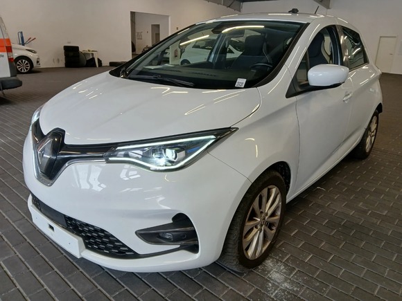 Pogled od napred levo