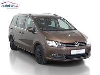 Skats no labās puses priekšā