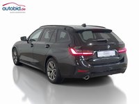 Вид сзади слева