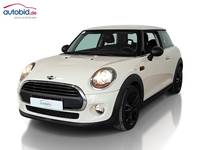 Skats no kreisās puses priekšā